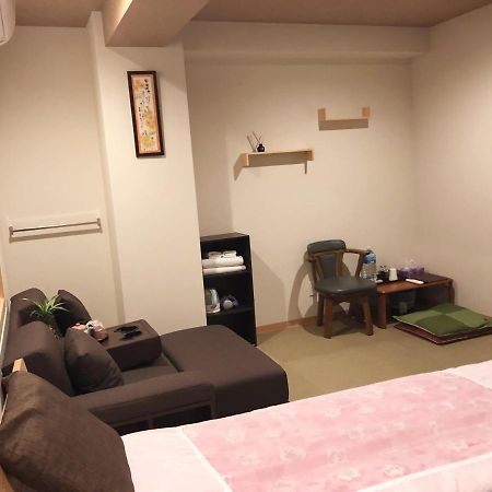 Hotel Saikou Ōsaka Exterior foto